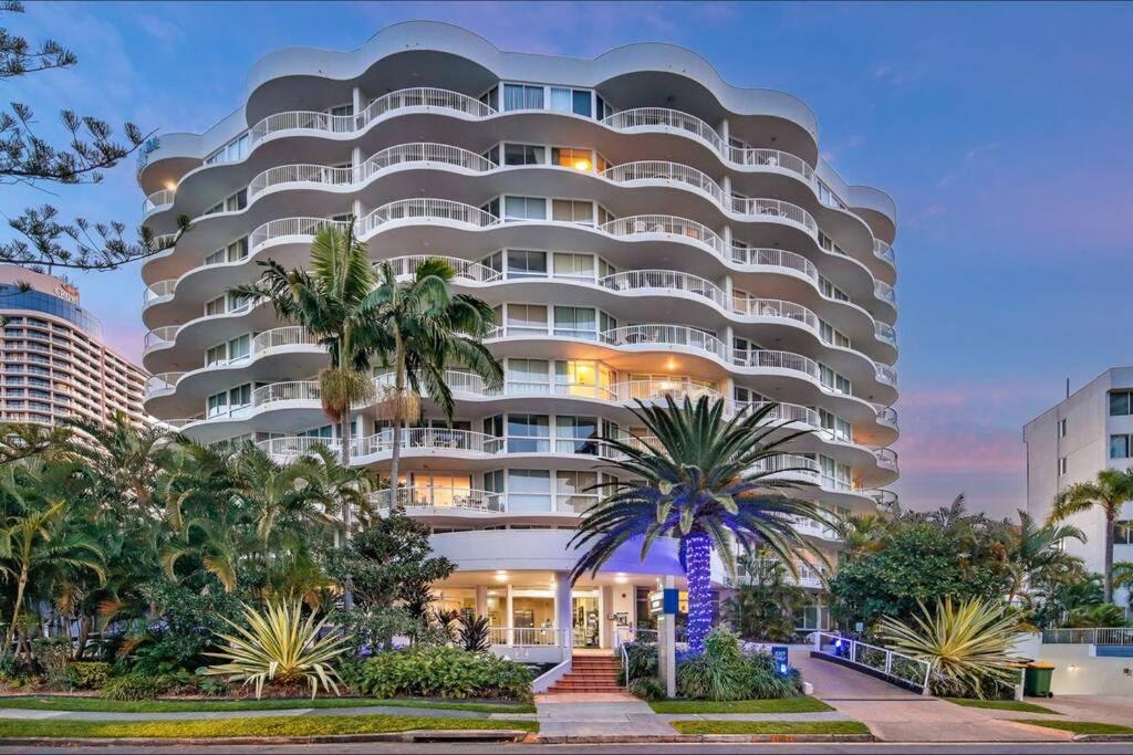 Surfers/Broadbeach Pool View. Free Parking & Wifi غولد كوست المظهر الخارجي الصورة